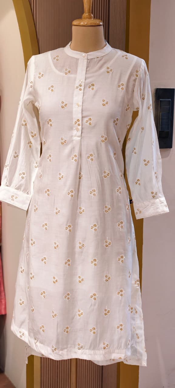 Elegant Surat Mul Chanderi Hi-Low Kurti with Inner And Delicate Buti Print 13983 RB03
