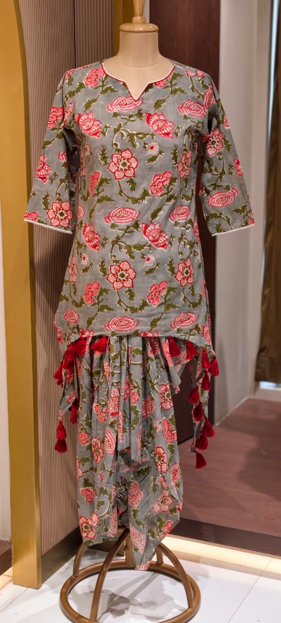 Tiny Pearl Neck Line Floral Printed Thread Tasseled Kurta With Unique Skirt Bottom In Cotton Fabric- 14176   RB152