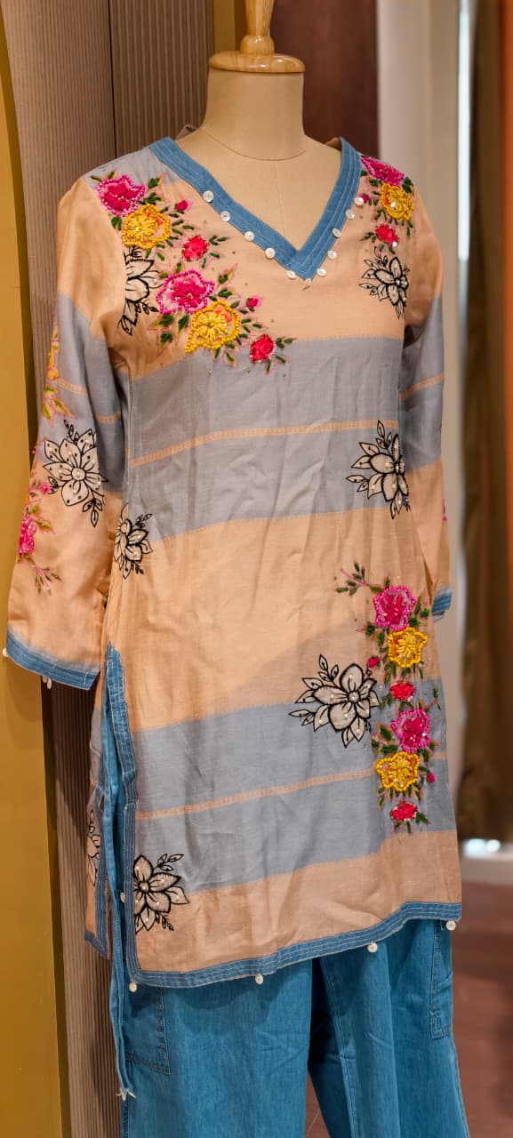 Candy Stripe Floral Bloom Embroidered Linen Co-Ord Set With Denim Pant- 14130   RB151