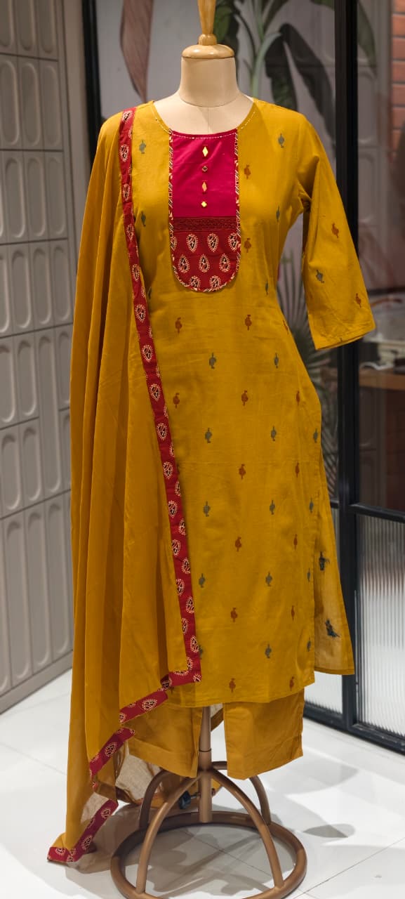 Ethnic Abstract Print U-Yoke Multicolor Cotton Full Suit Set With Printed Dupatta(Lean Fit)- 14355 RB327