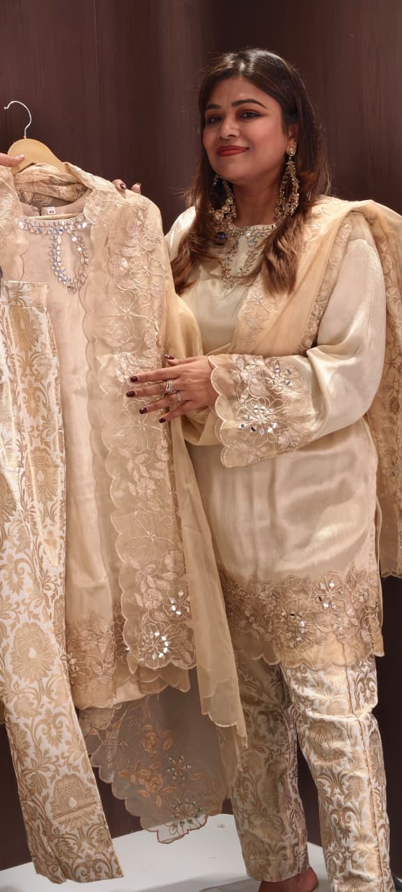 Royal Real Mirror Touch Silken Classy Kurta With Brocade Bottom & Organza Cut Work Dupatta- 14578 RB351