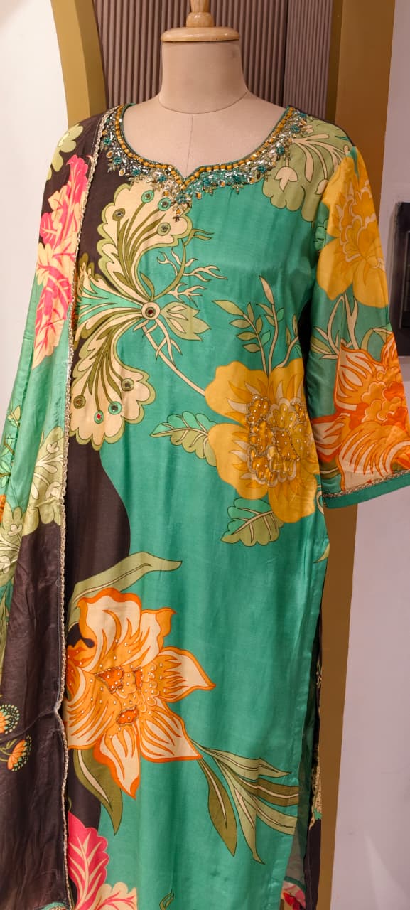 Green & Charcoal Dual-Tone Floral Abstract Print Kurta Set with Hand-Embellished Border