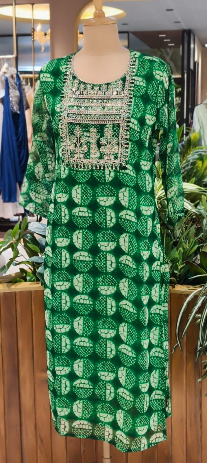 Women's Georgette Printed Kurti with Machine Embroidered Yoke Straight Fit-15478