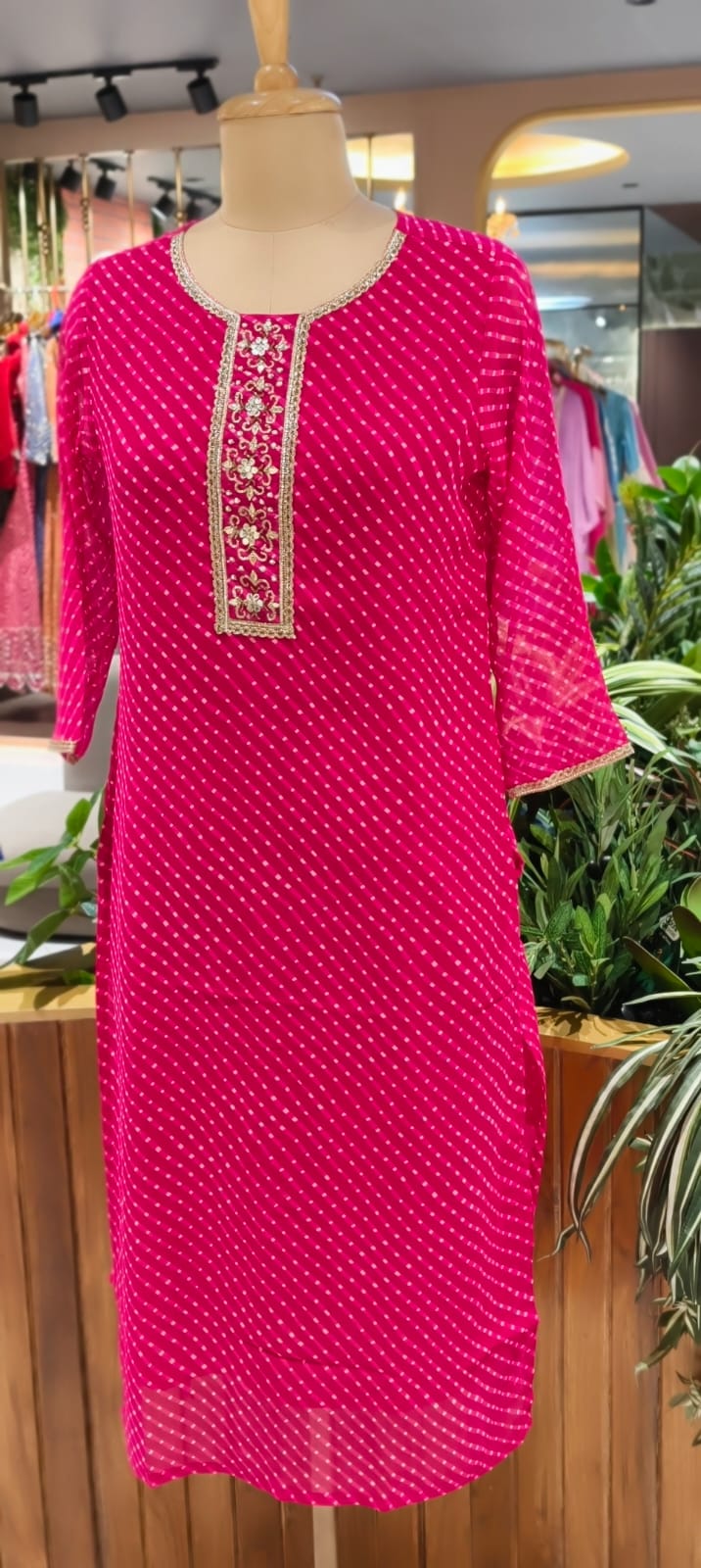 Women's Georgette Leheriya Print Kurti with Machine Embroidered Neck-15477
