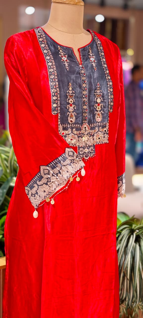 Kodi Accent Mirror Work Intricate Embroidery Printed Full Suit Set With Dupatta- 15678
