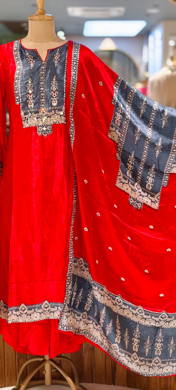 Kodi Accent Mirror Work Intricate Embroidery Printed Full Suit Set With Dupatta- 15678