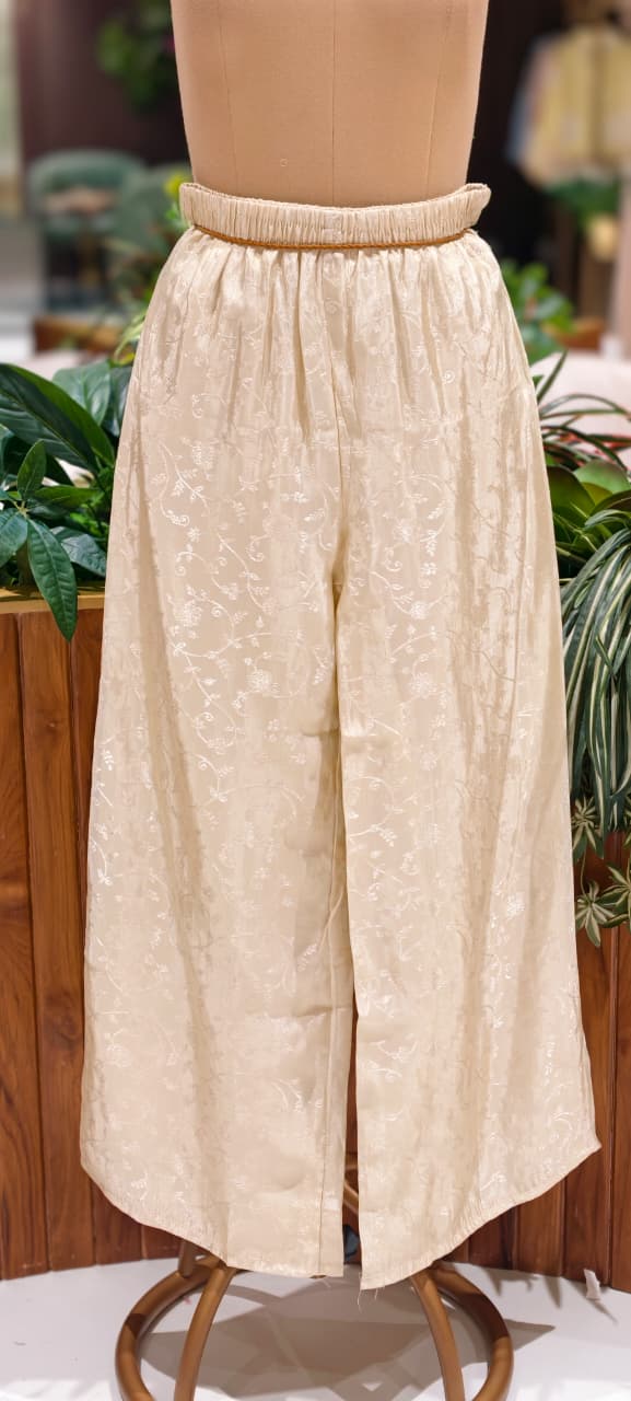 Digital Figure Printed Premium Overlay Side Knots Tissue Co-Ord Set- 15630