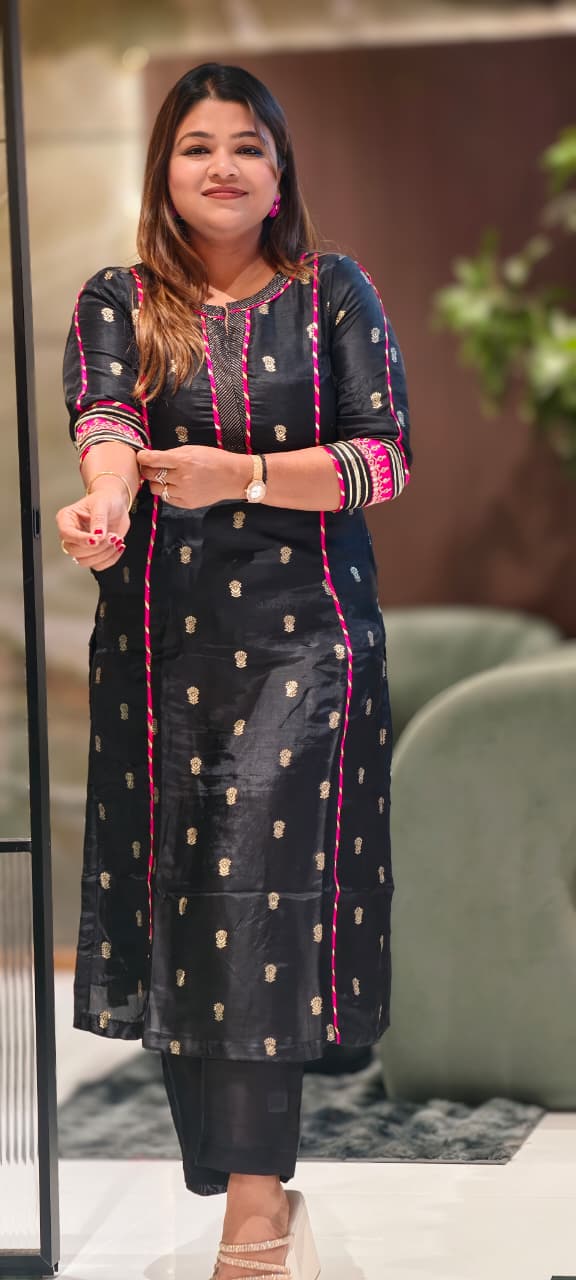 Traditional Silk Ethinc Kurta Pant Set With Pink & Golden Highlighted Pipings- 15535