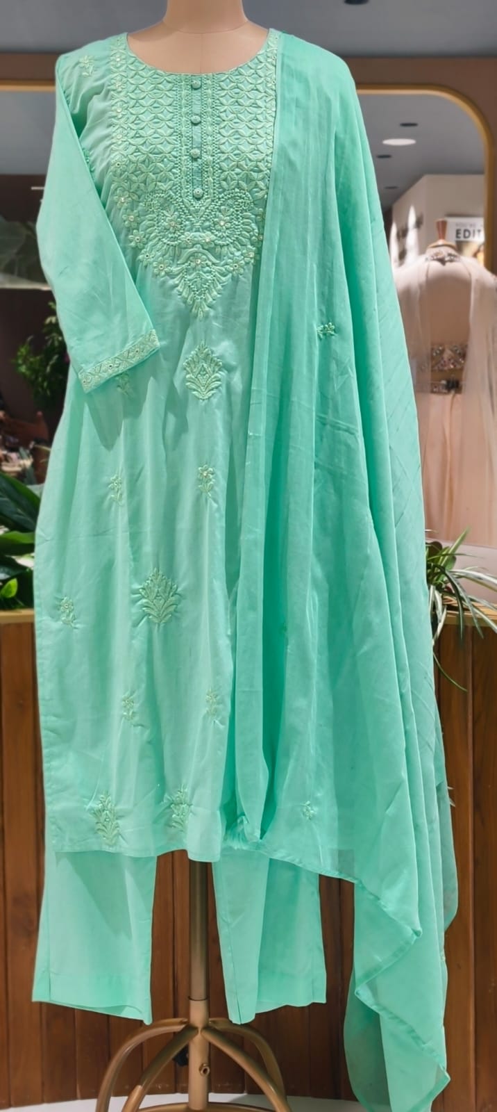 Chikankari Thread Embroidered Yoke Cotton Straight Full Suit Set With Dupatta- 15649