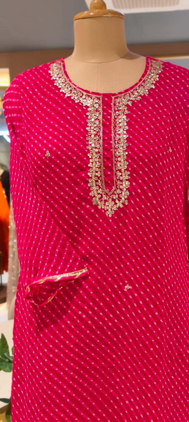 Classic Tarang Lehriya Prints Georgette Kurti (All In Medium Size Only)