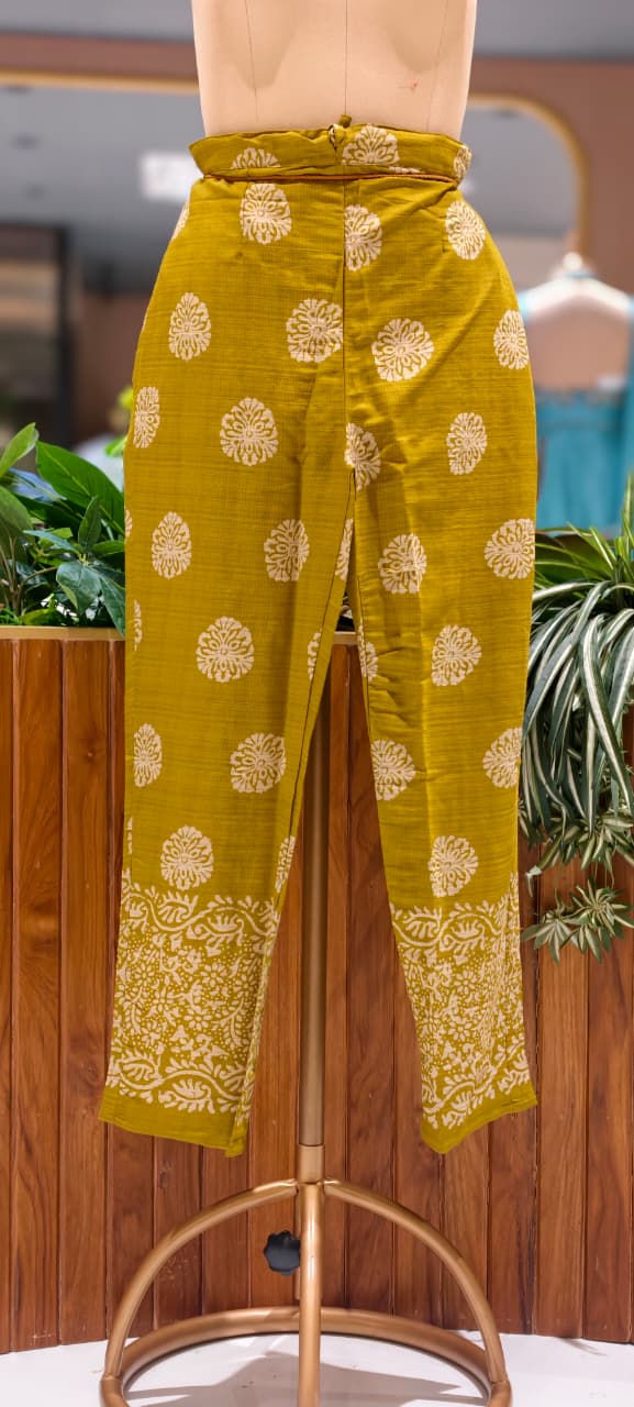 Premium Pink & Green Floral Block Motifts Ethnic A-Line Kurta Pant Set- 15836