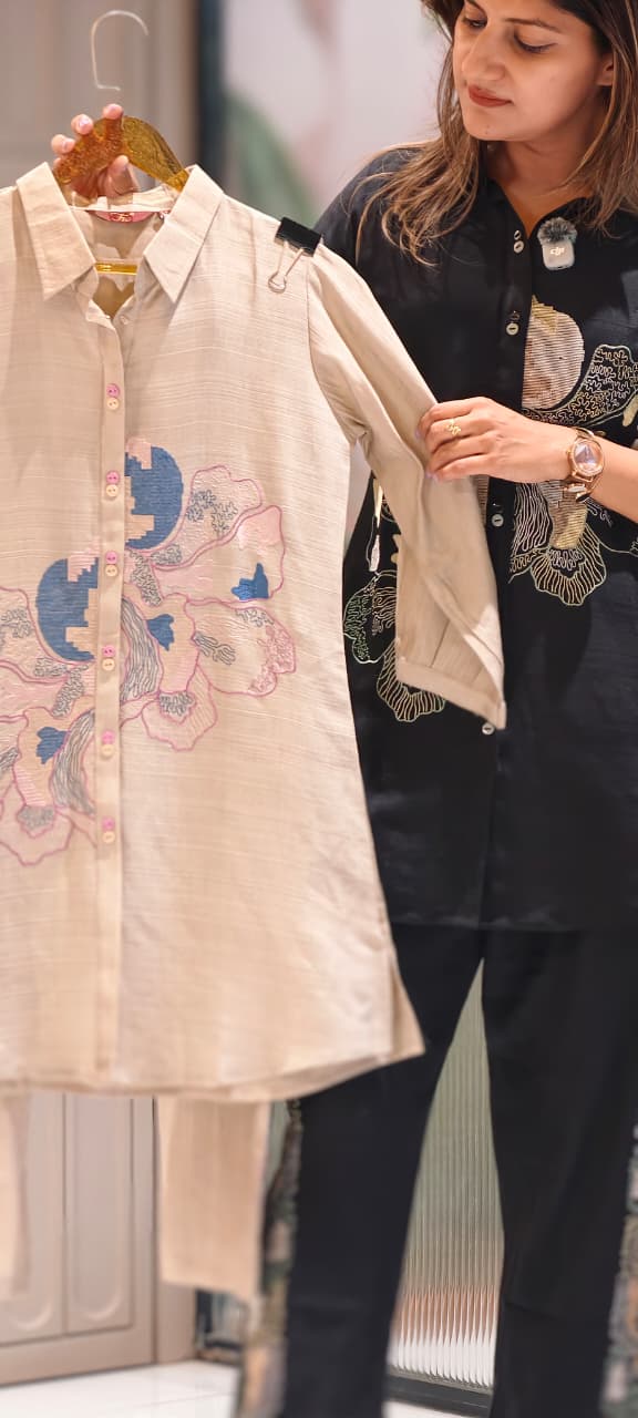 Mossaic Floral Embroidered Patch Look Surat Mul-Chanderi Co-Ord Set- 15904