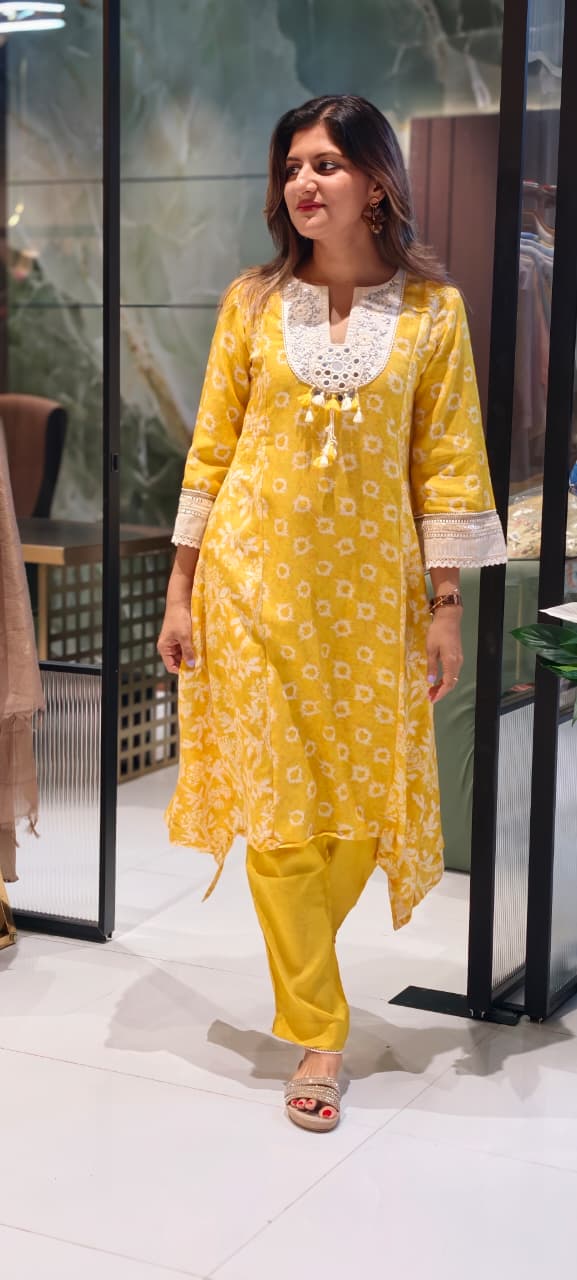 Graceful Summer Yellow Boho Tassel Accent Yoke Printed Panel Pure Linen A-Line Kurta Pant Set- 15507