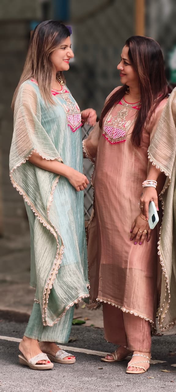 Dabka Contrasted Embroidered Tassel Yoke Premium Salsa Fabric Kaftan With Matching Bottom- 15972