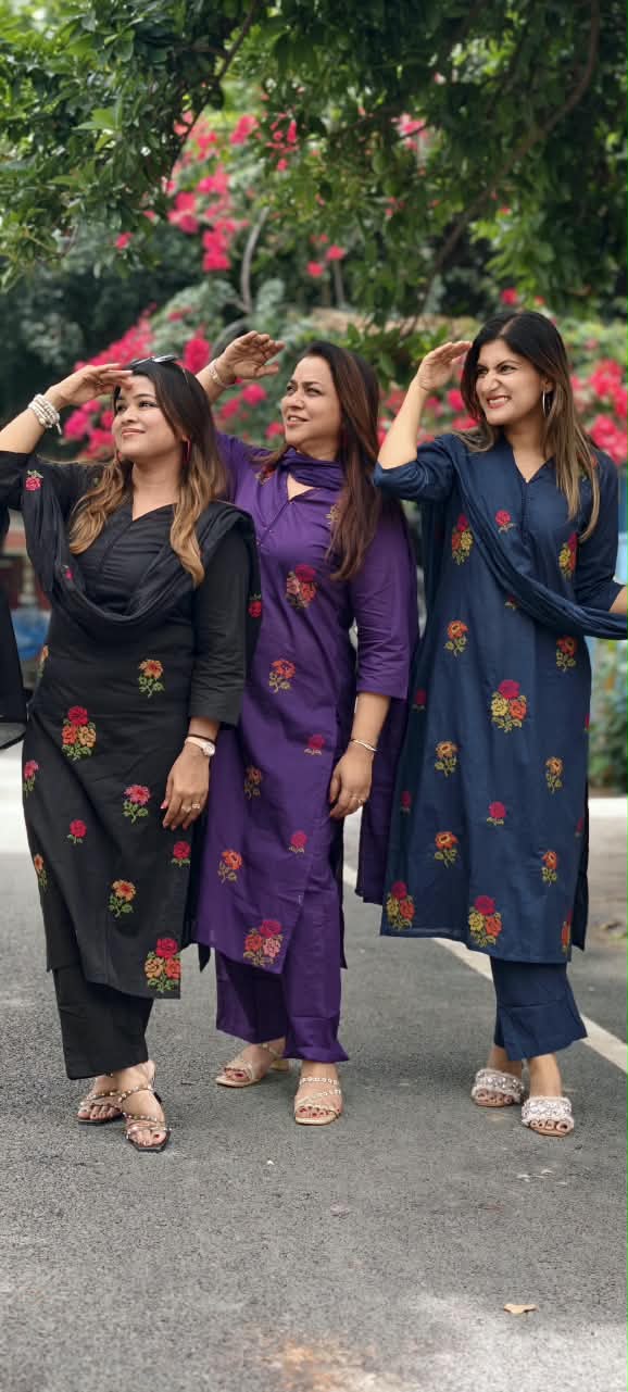 Cross-Stitch Abstract Floral Embroidery Straigth Cotton Full Suit Set With Dupatta- 16093