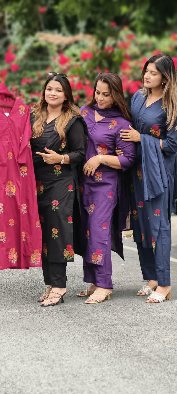 Cross-Stitch Abstract Floral Embroidery Straigth Cotton Full Suit Set With Dupatta- 16093