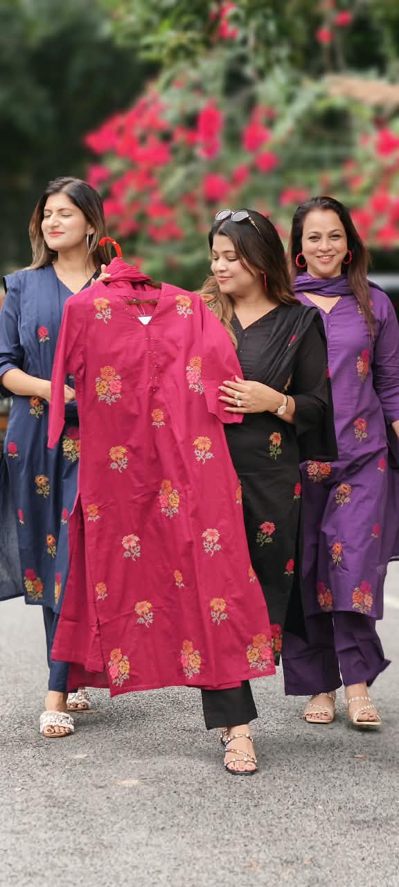 Cross-Stitch Abstract Floral Embroidery Straigth Cotton Full Suit Set With Dupatta- 16093
