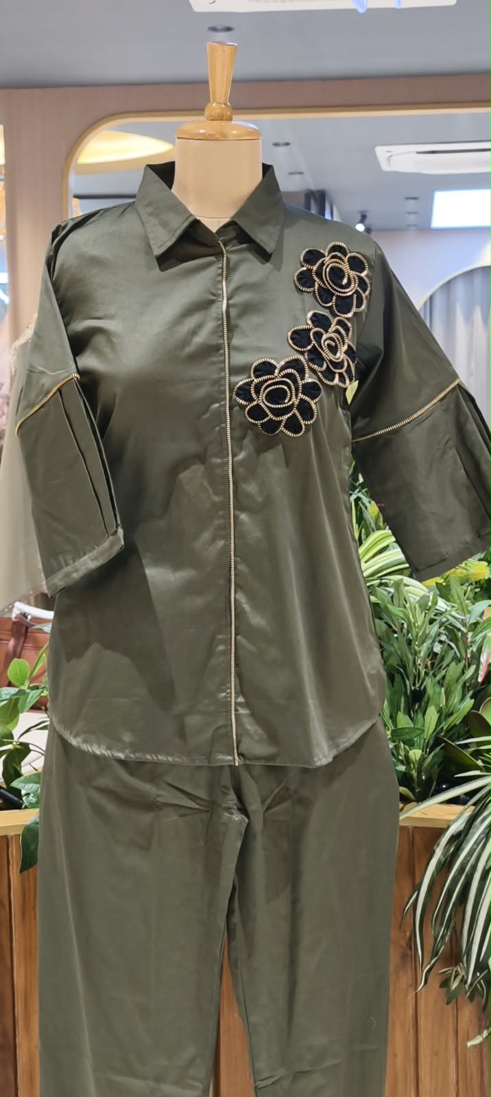 Collared Shirt and Trouser Co-ord Set with Unique Coil-Zipper Floral Embroidery Details- 16110