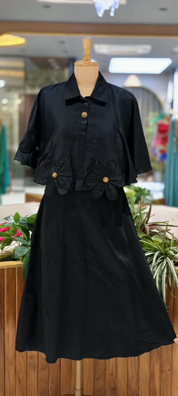 Glaze Cotton Western Style Stylish Floral Cut-Work Stunning Buttoned Accent Frock-15842