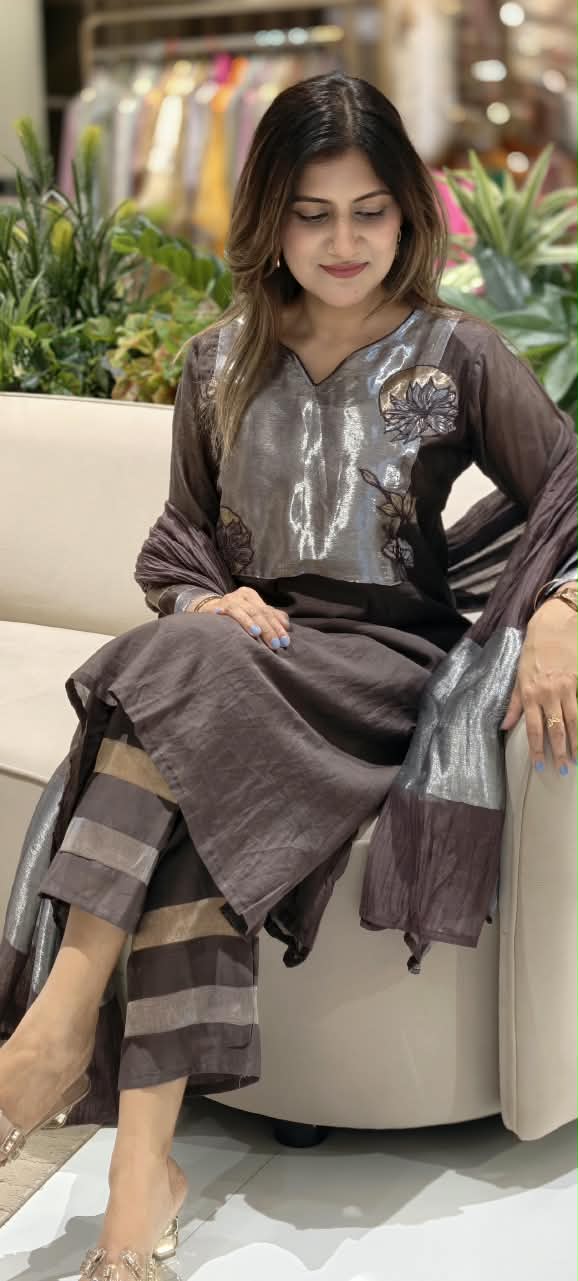 Metallic Floral Applique Yoke Coffee Pallete Banarasi Mul-Chanderi A-Line Full Suit Set With Dupatta- 15988