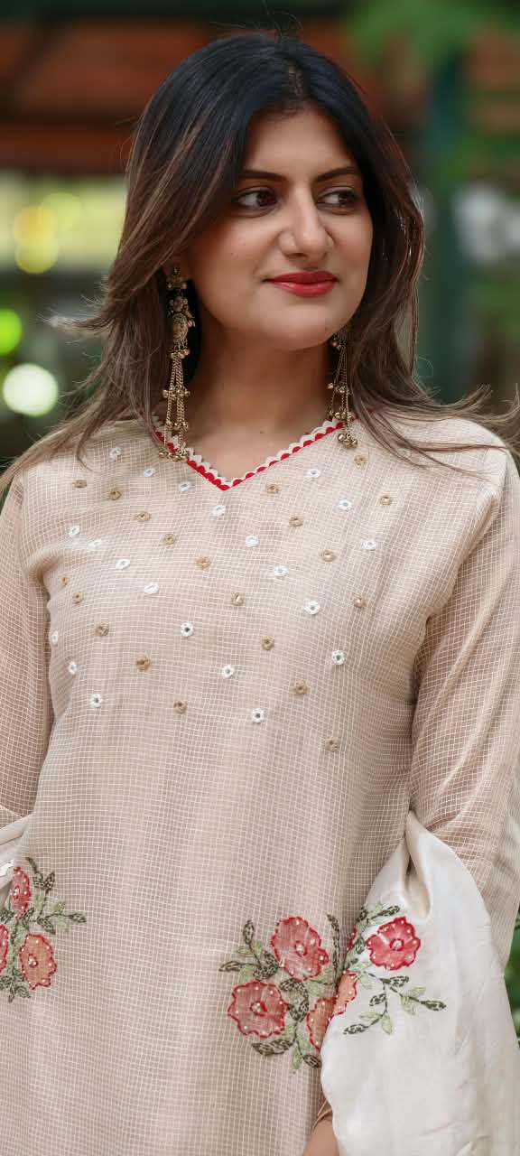 Kota Tissue Intricate Floral Embroidered Checks Shiny Full Suit Set With Dupatta- 16243