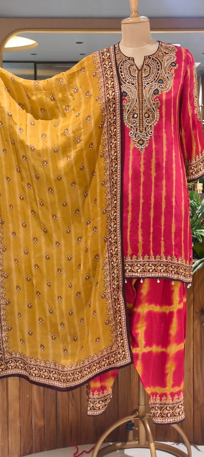 Jaipuri Inspired Pearl Real Mirror Embroidery Tassel Accent Crepe Kurta With Farsi Bottom & Dupatta- 15312
