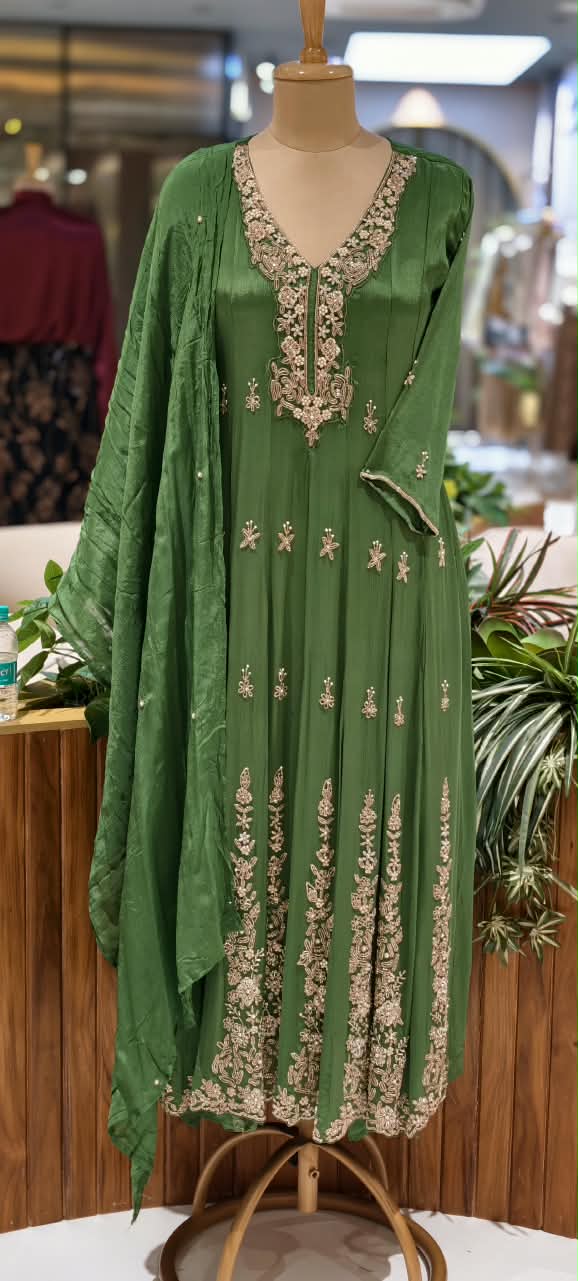 Graceful Green Elegant Embroidery Heavy Panels Chinon Anarkali Full Suit Set With Dupatta- 16325