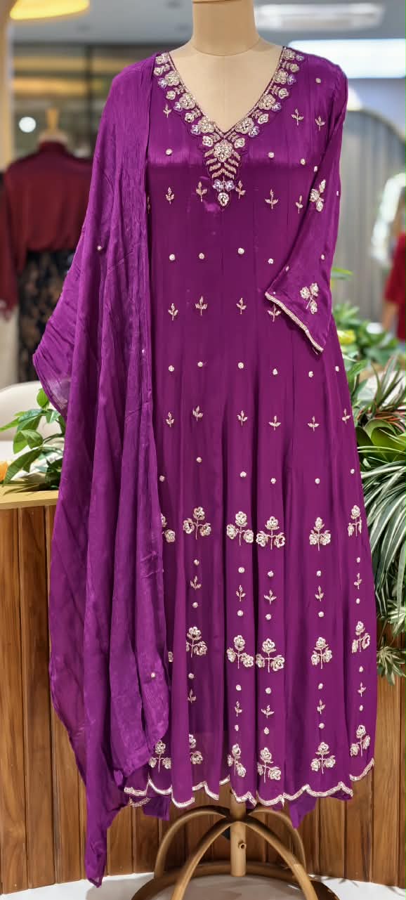 Vibrant Tone Cut-Dana Elegance Panel Anarkali Full Suit Set With Dupatta In Chinon Fabric- 16327