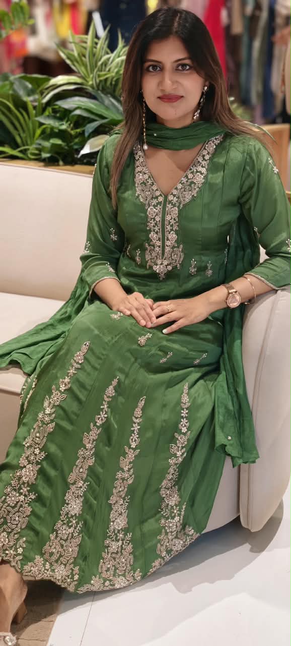 Graceful Green Elegant Embroidery Heavy Panels Chinon Anarkali Full Suit Set With Dupatta- 16325