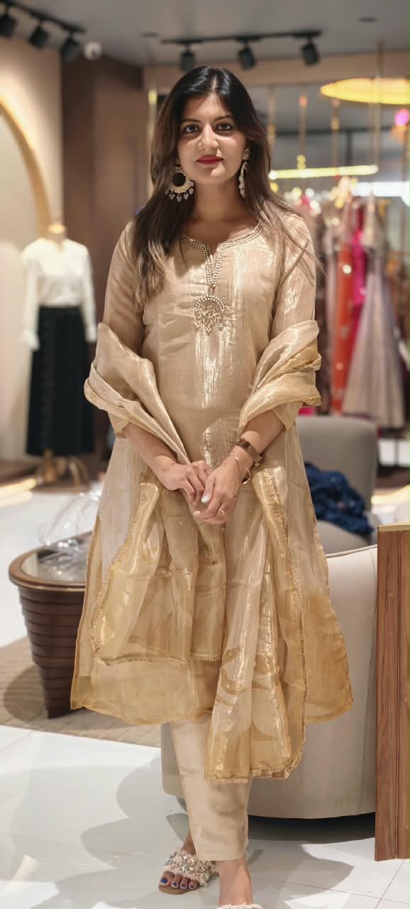 Kundan Look Embroidery Neckline Minimal Ombre Tone Tissue Full Suit Set With Dupatta- 16310