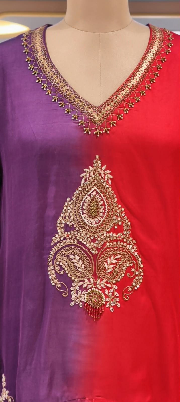 Delicate Zardosi Kundan Look Embroidered Work Twin Contrasted Indo-Wear High-Low Kurta With Drape Bottom- 16415