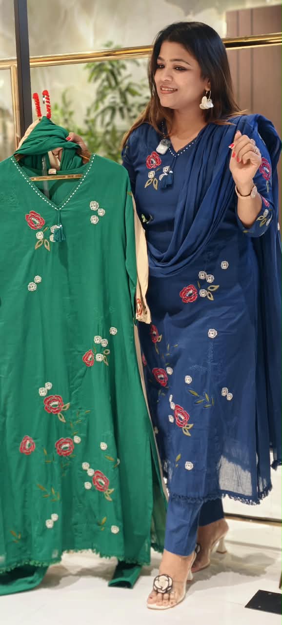 Floral Embroidery Side Slitted V-Neck Full Suit Set with Tassel Detailing & Matching Dupatta- 16522