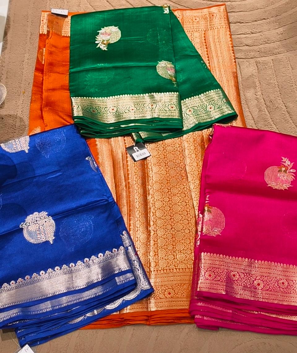 Pure Raw Silk Royal Gold Zari Floral Motifs Unstitched Vibrant Saree- 16543
