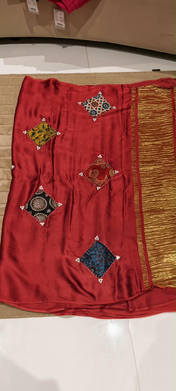 Elegant Mural Satin Saree with Artisanal Patchwork Detailing & Unstitched Blouse-16647