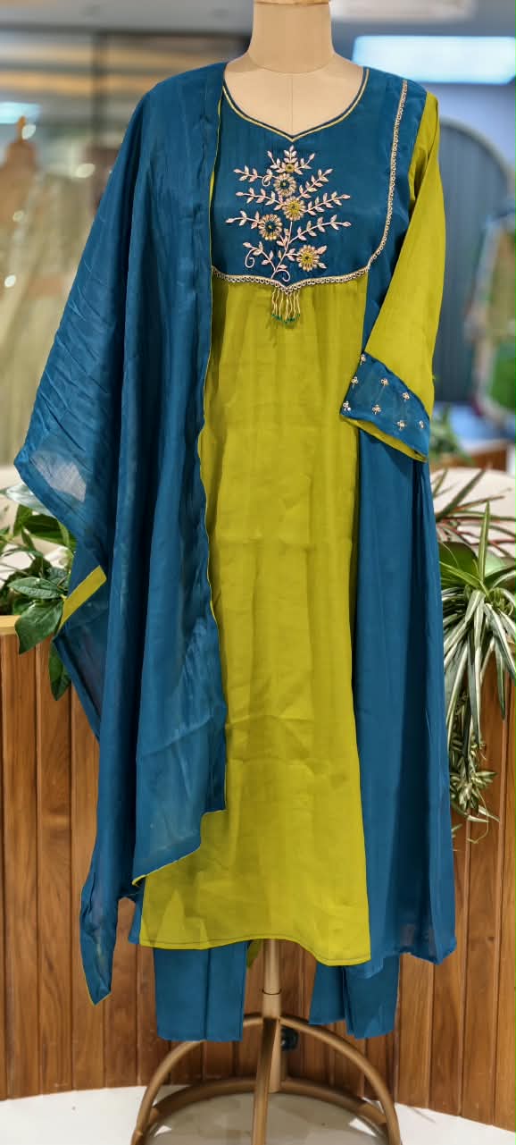 Dual Shade Aline Surat Mul-Chanderi Embroidered Yoke Full Suit Set With Dupatta- 16714