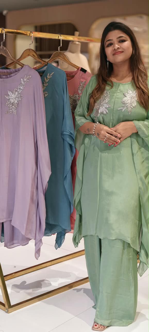 Chinon Metallic 3D Embroidered Kaftan with Inner and Matching Bottom- 16465