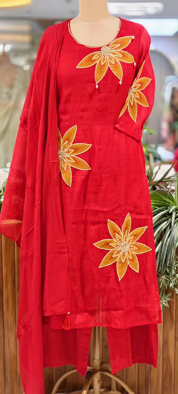 HD Giant Floral Embroidery Surat Mul-Chanderi Vibrant Full Suit Set With Dupatta- 16809