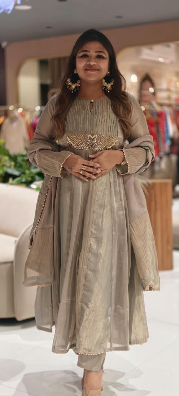 Rich Jewel Kundan Look Pleated Yoke Premium Tissue Anarkali Full Suit Set With Dupatta- 16812