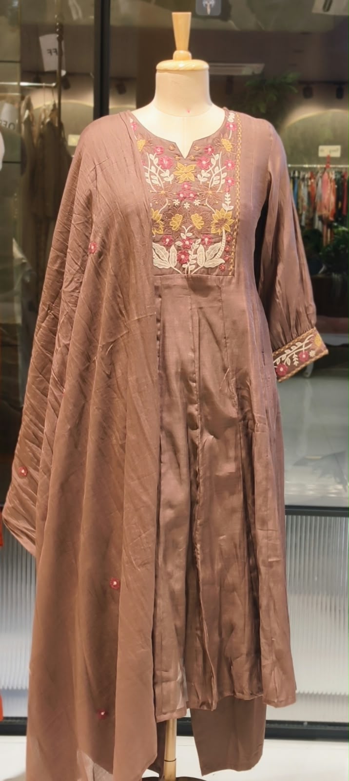 Graceful Floral Threadwork Over Yoke & Sleeve Surat Mul-Chanderi A-Line Full Suit Set with Dupatta- 16897