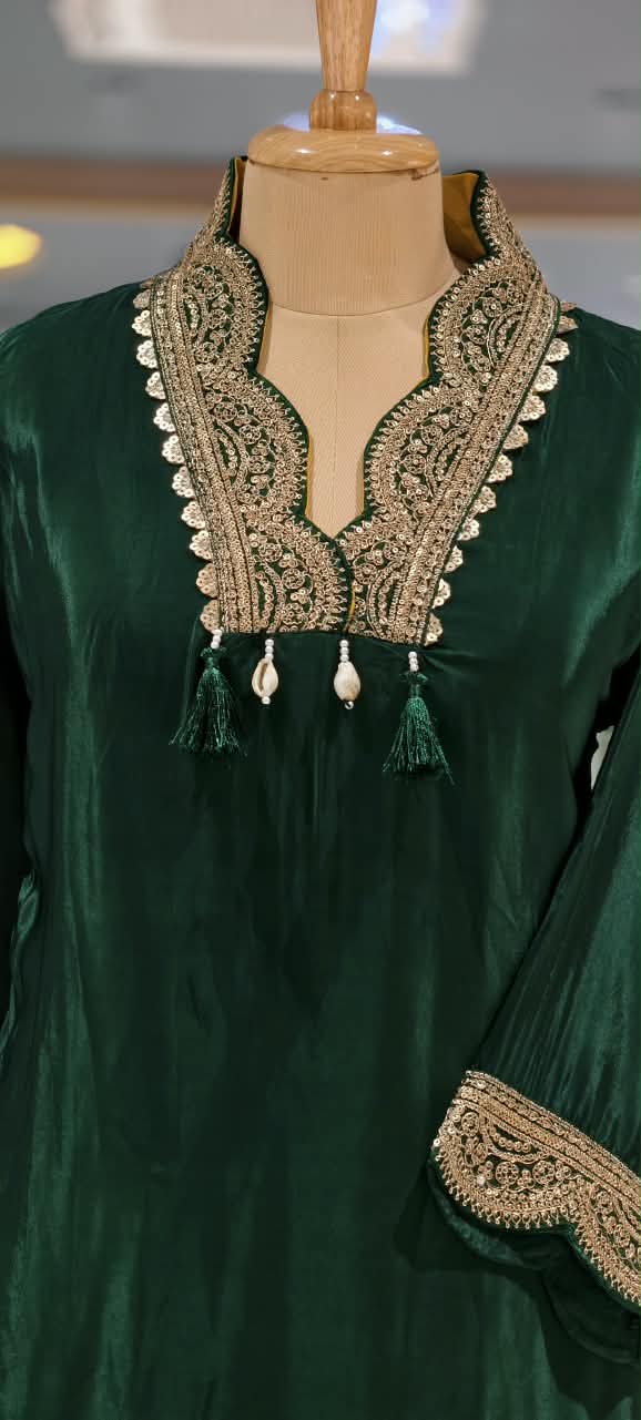 Pure crepe Broad Lace Aline solid Shade Full suit with Shaded Organza Dupatta 16996