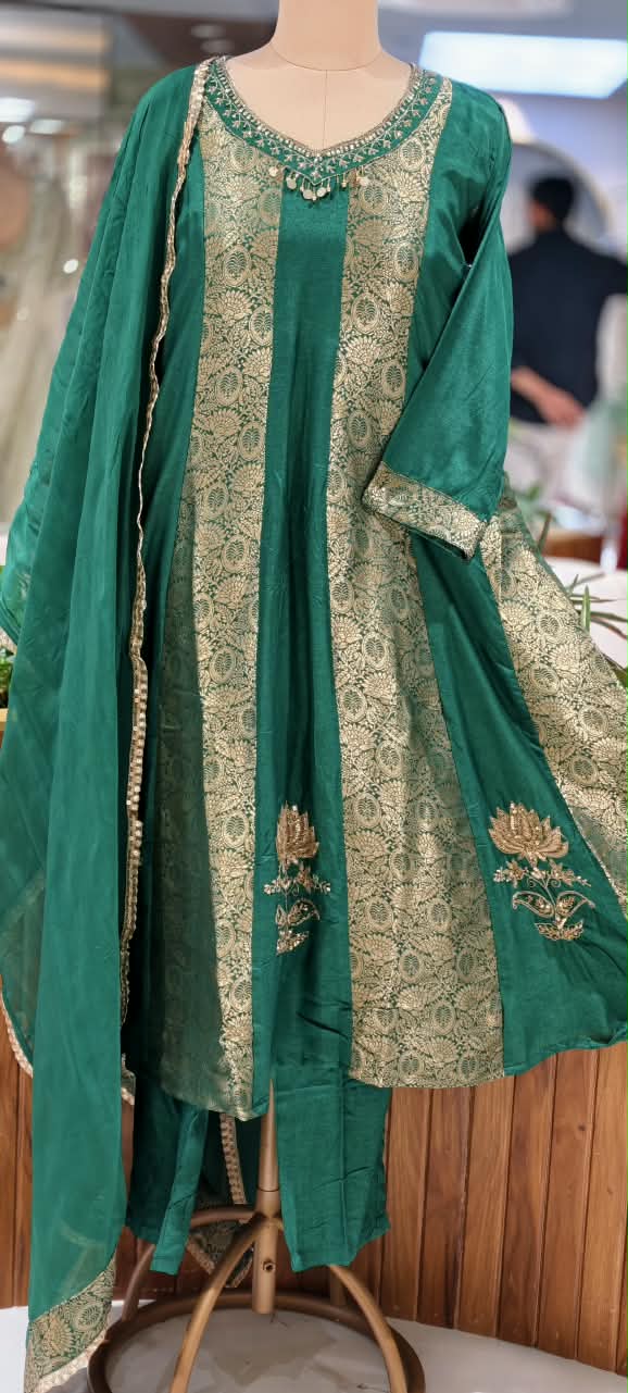 Russian Silk Brocade Panel Aline Elegant Full Suit Set- 16776