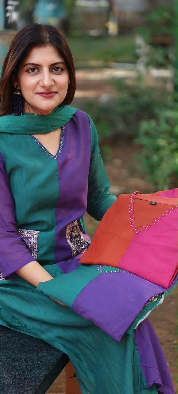 Dual Tone V-Neck Square Pocket Accented Mul-Chanderi Full Suit Set With Dupatta- 17017