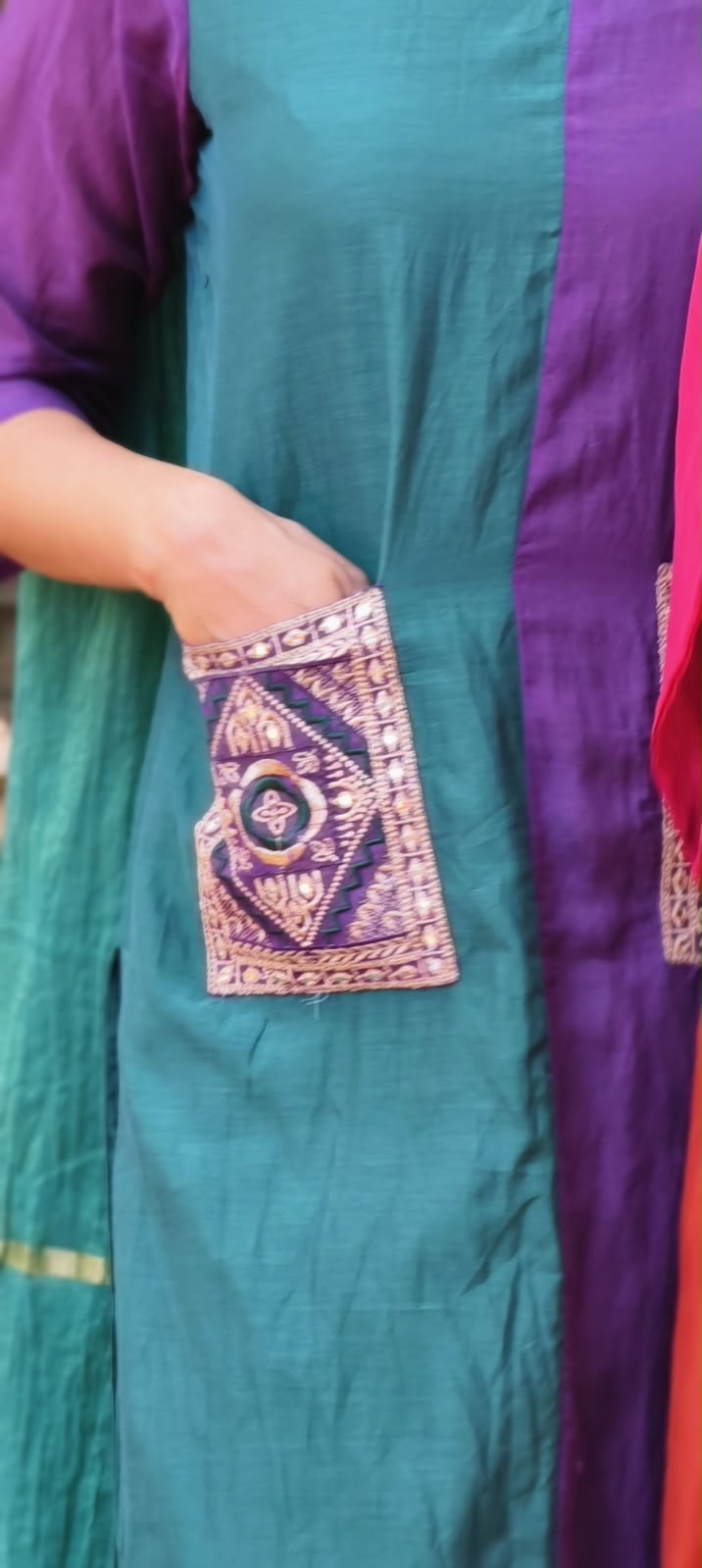 Dual Tone V-Neck Square Pocket Accented Mul-Chanderi Full Suit Set With Dupatta- 17017