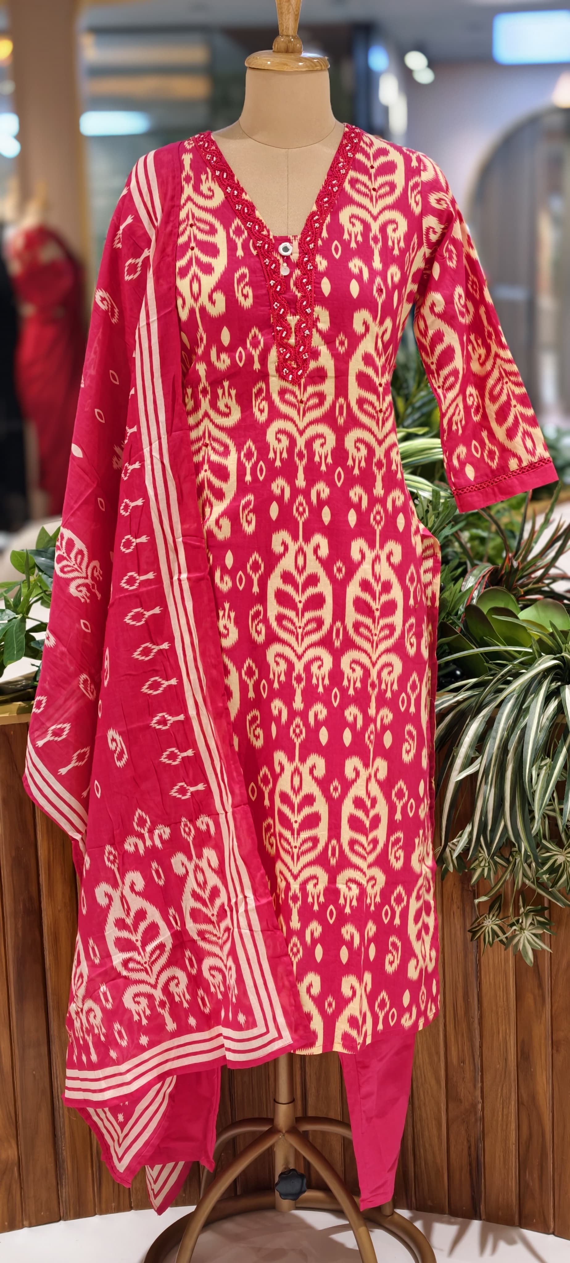 Soft Breathable Elegant Cotton Printed Kurta Pant Set with Dupatta-13845