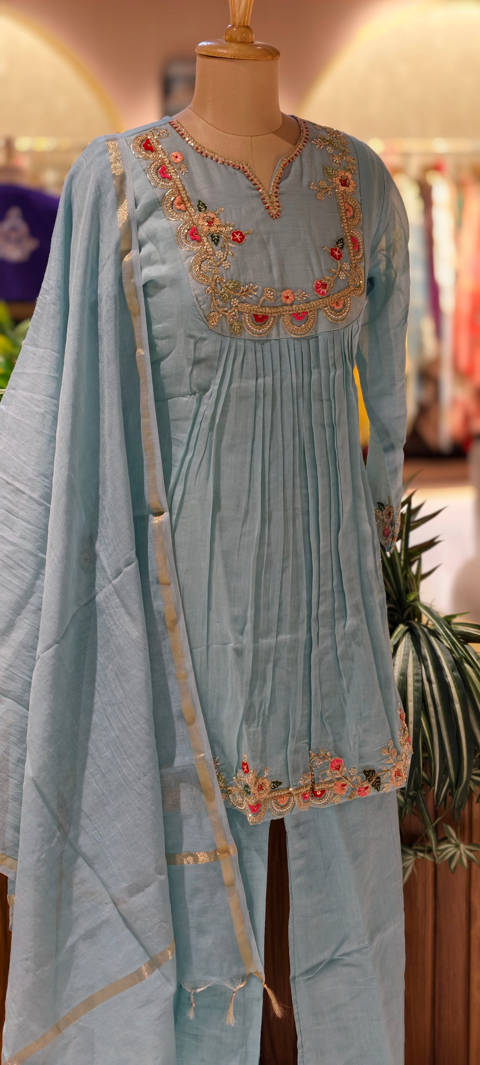 Graceful Mulchanderi Embroidered Full Set with Dupatta and Intricate Thread Work-13861
