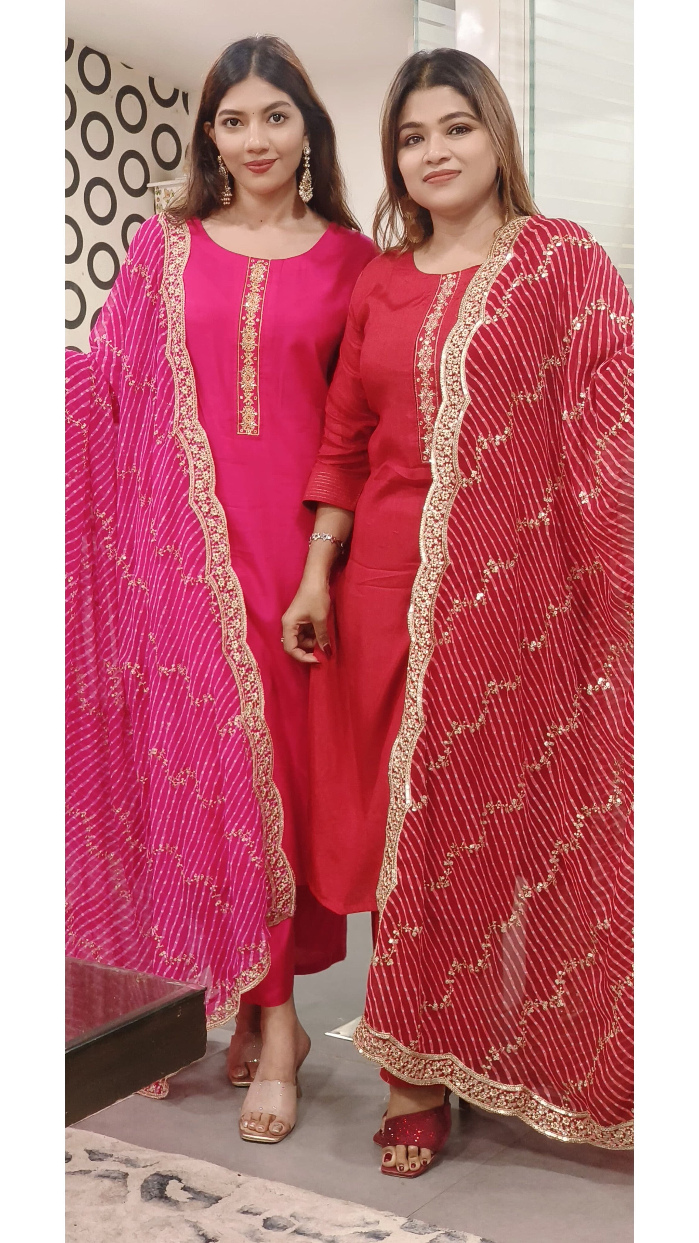 Minimal Embroidery Solid Straight Kurta Pant Set In Muslin Fabric(Lean Fit)