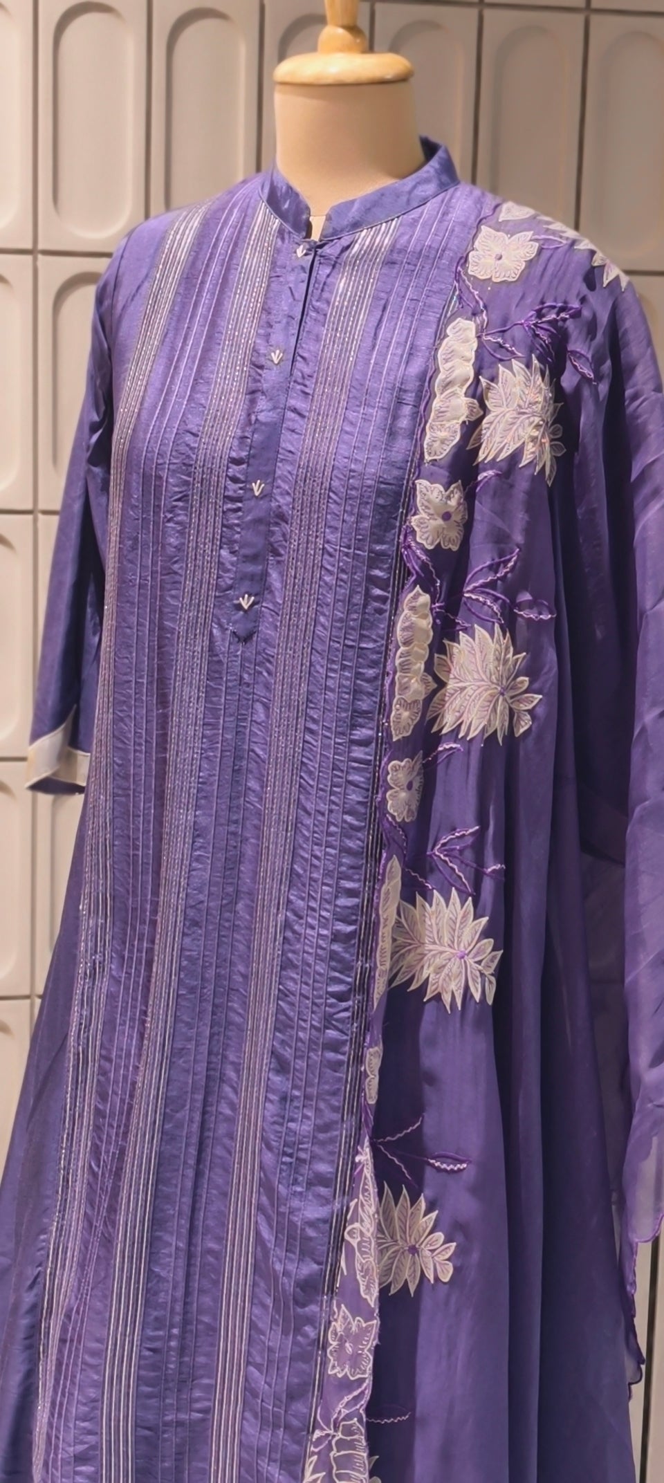 Elegant Silk Kurta full Set with Pintuck Detailing and Embroidered Sleeves with Organza Dupatta