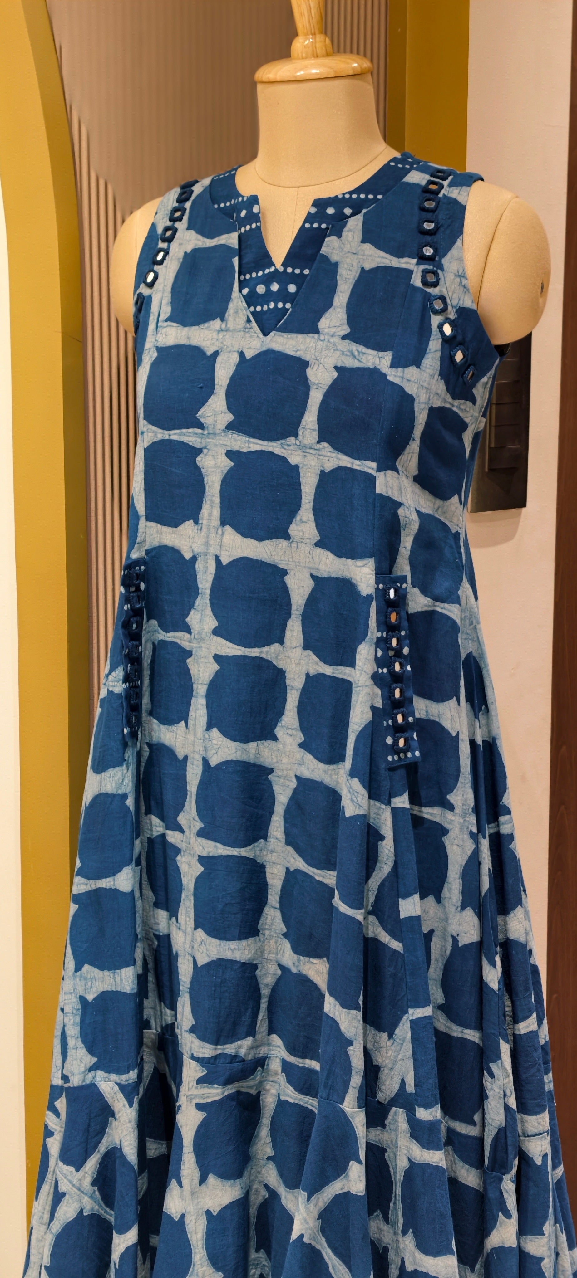 Handloom Cotton Sleeveless Frock with Shibori Print with Pockets-14183 RB174