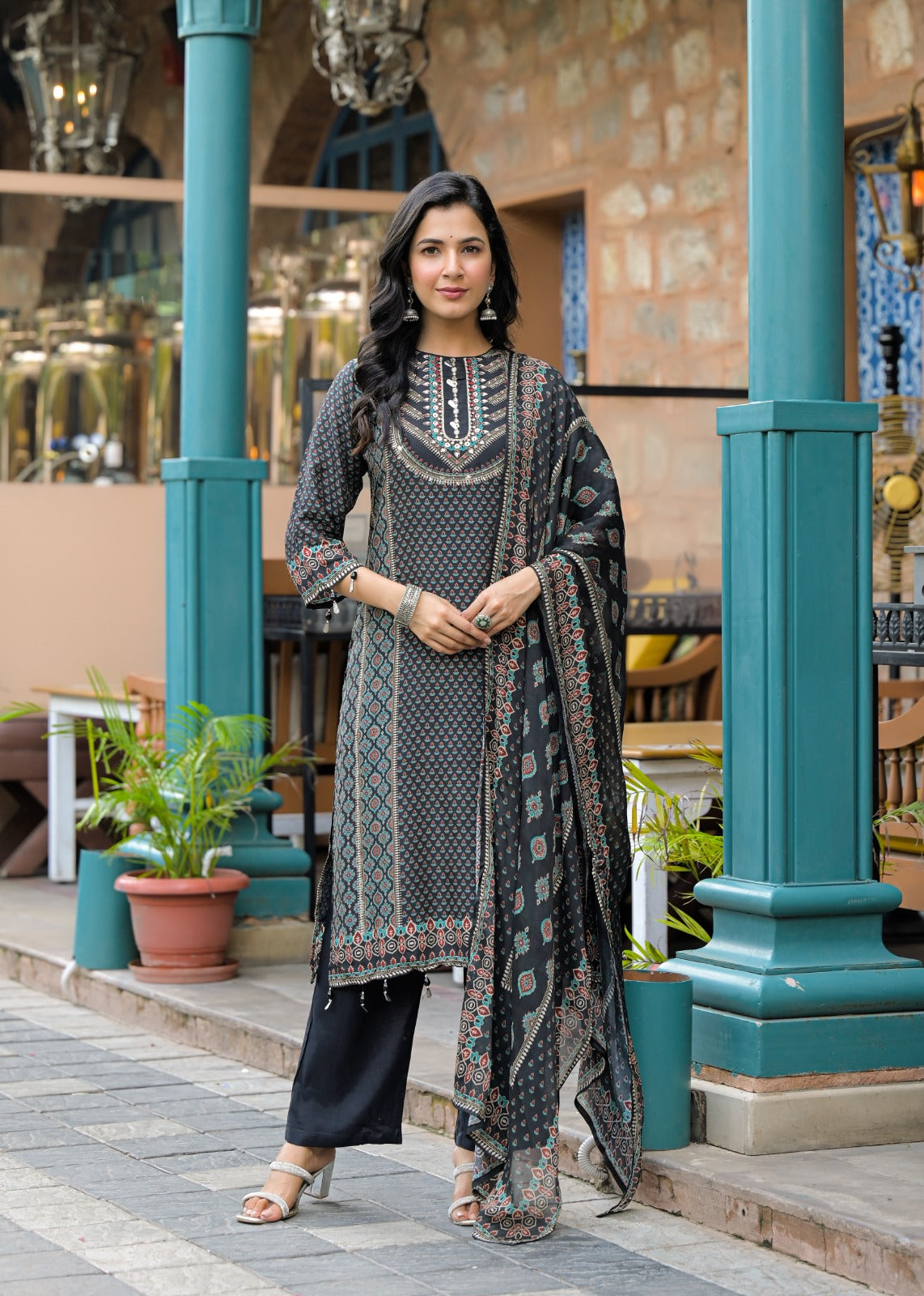 Beautiful Pure Crepe Small Prints Full suit set with chinon Dupatta