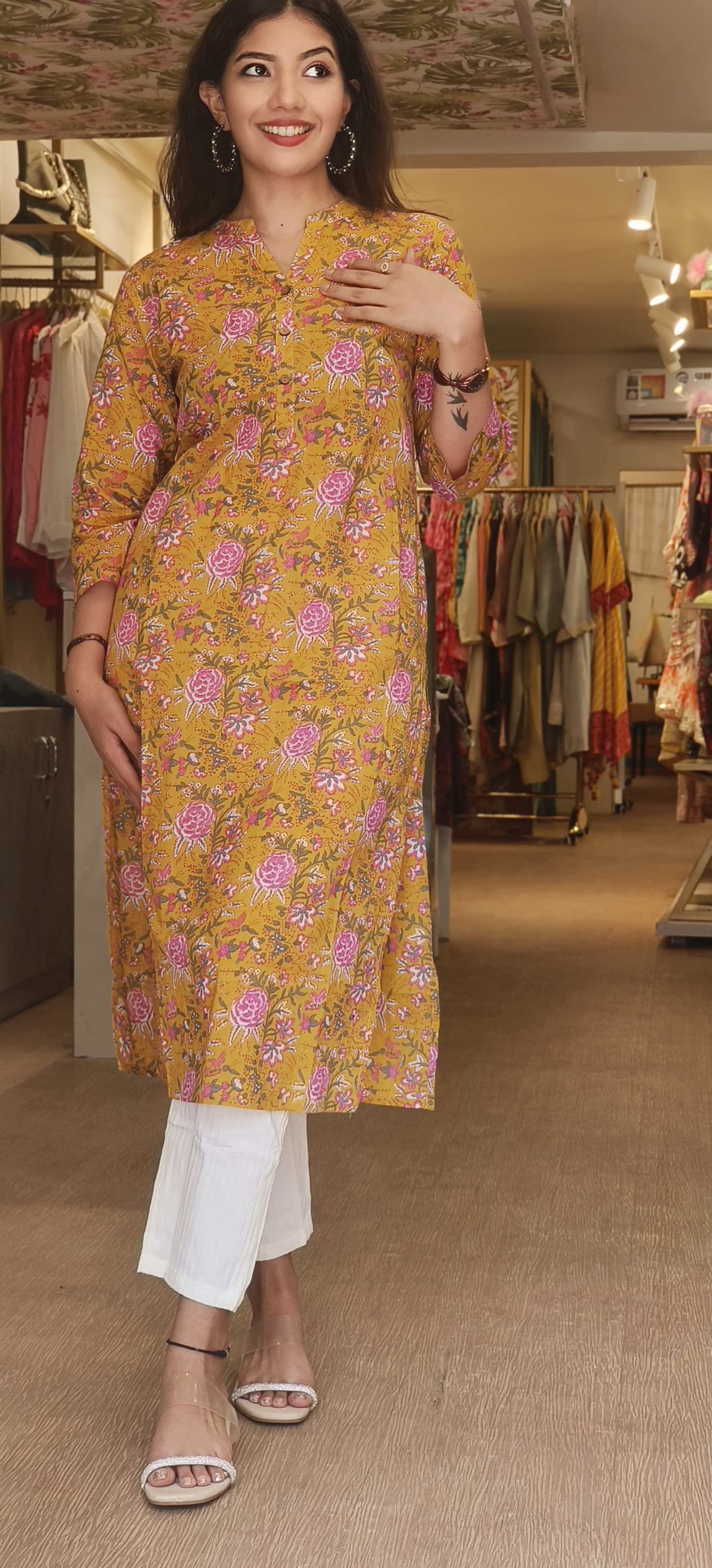 Summer Chic Mandarin Collar Floral Print Pure Cotton Kurti for Everyday Elegance-08749